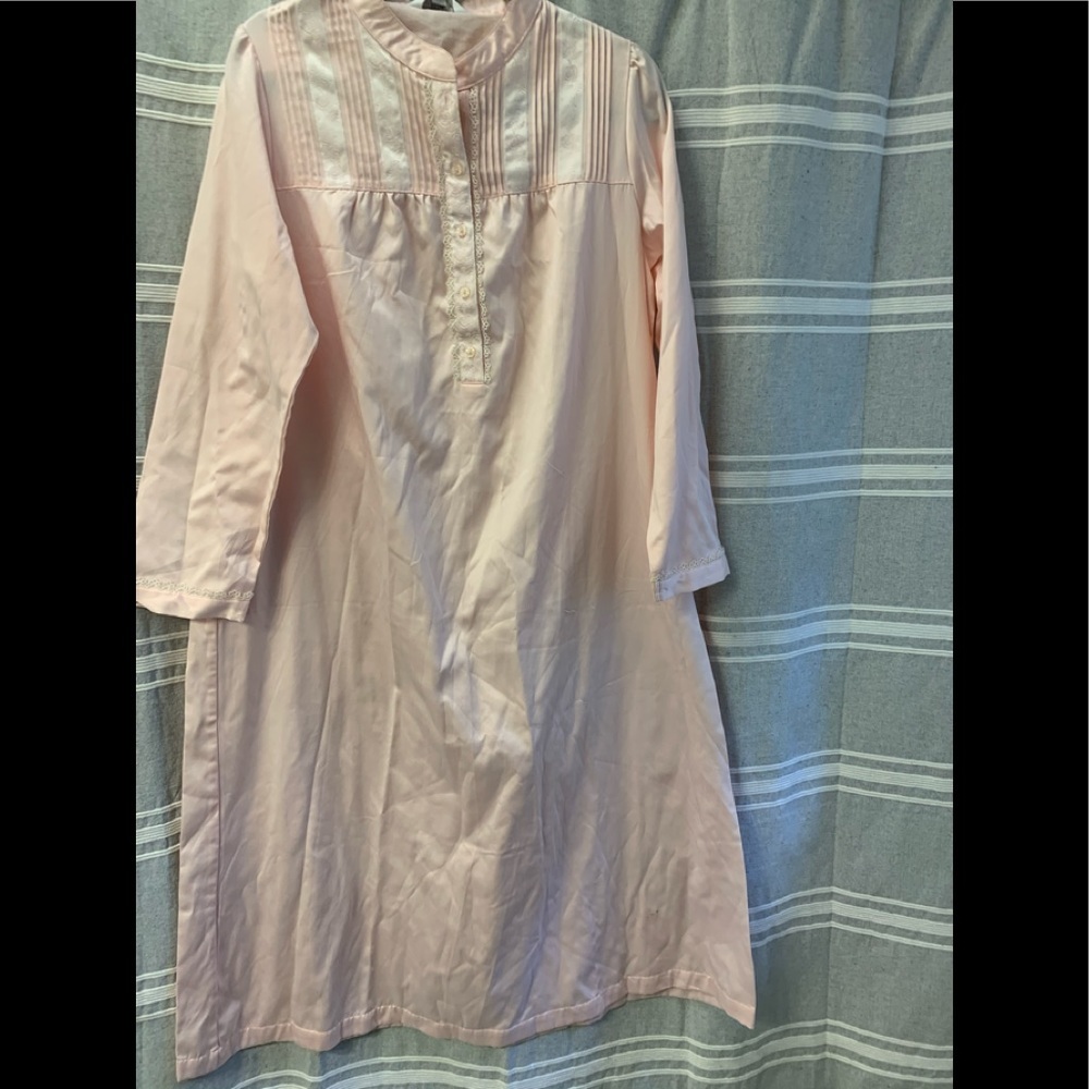 Charter Club Robe medium in Women NWT
